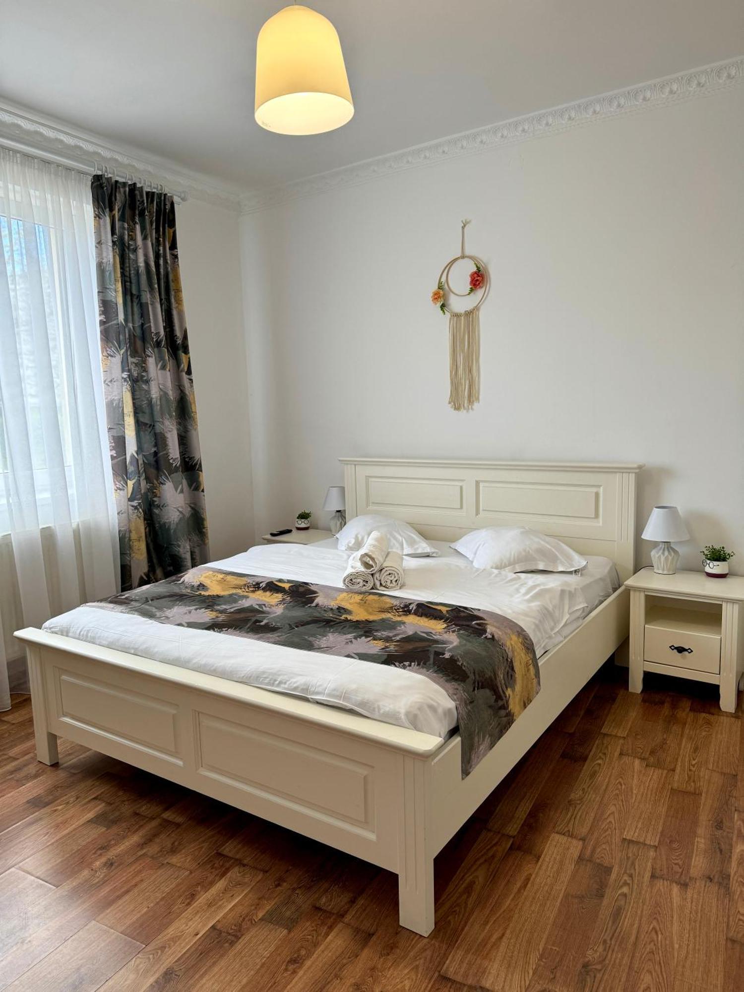 Flh - Mira Apartments Sibiu Eksteriør billede