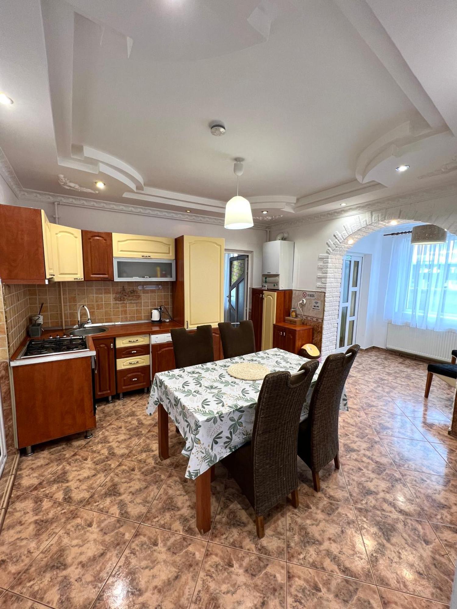 Flh - Mira Apartments Sibiu Eksteriør billede