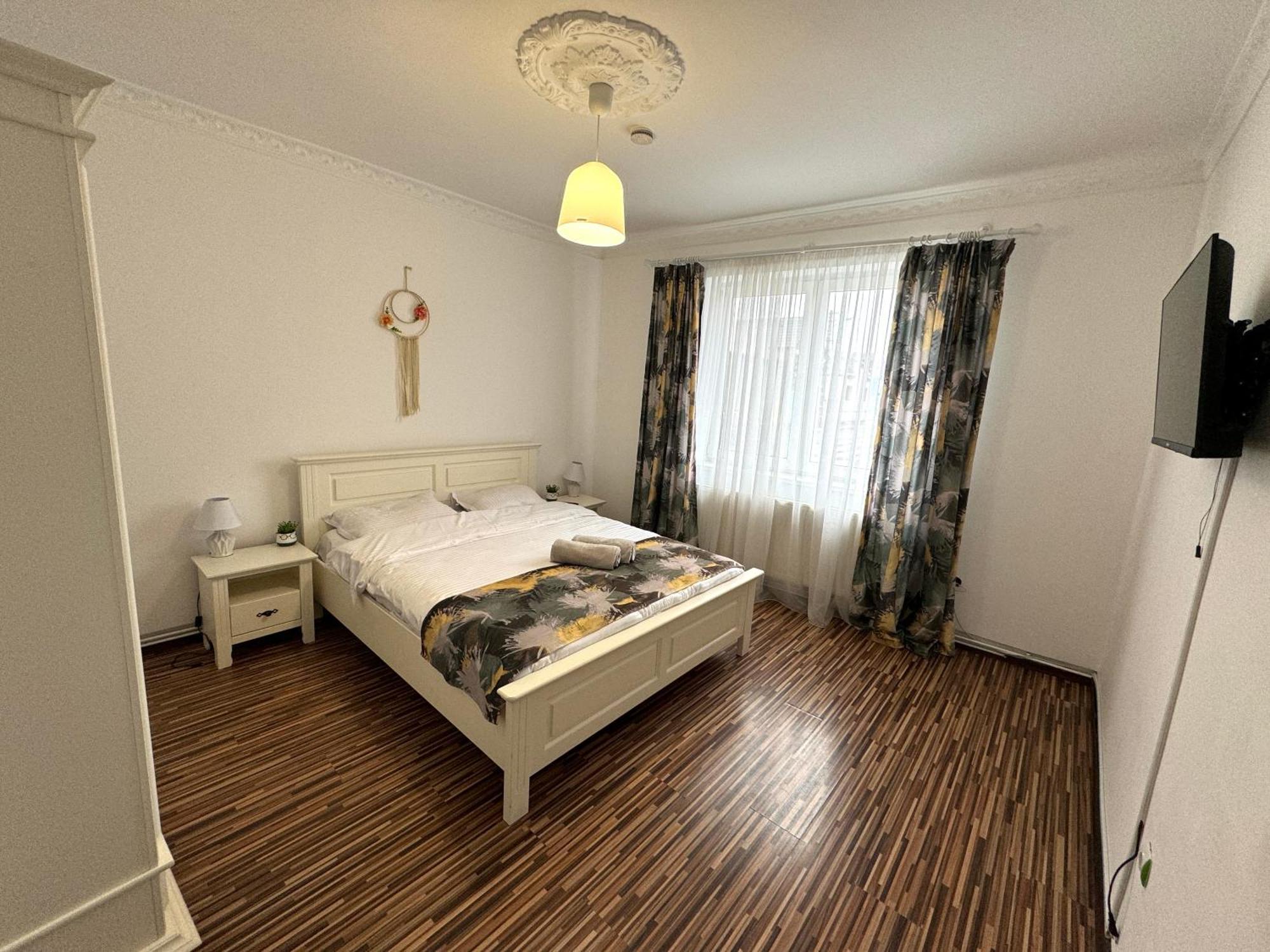 Flh - Mira Apartments Sibiu Eksteriør billede